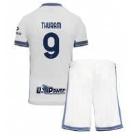 Maglia Calcio Inter Milan Marcus Thuram #9 Seconda Divisa Bambino 2024-25 Manica Corta (+ pantaloncini)